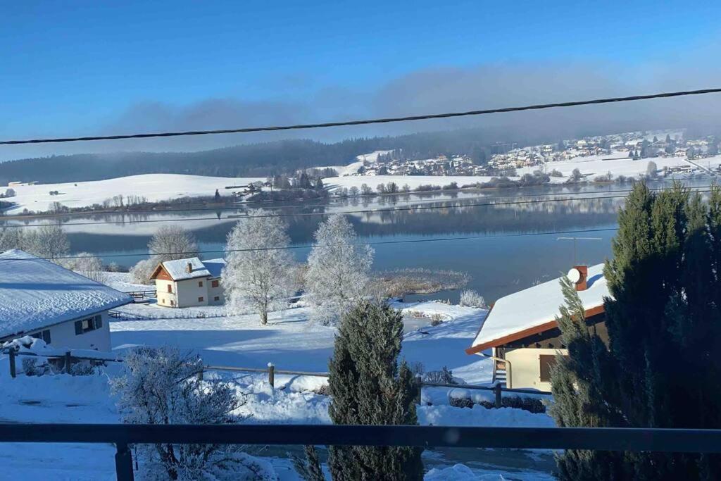 Renove Au Bord Du St Point * Montperreux